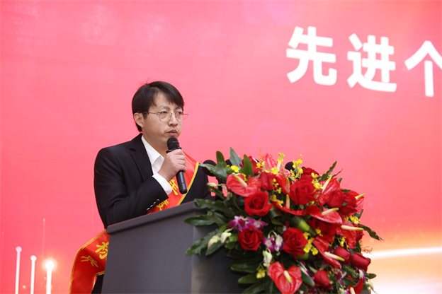 1676624818884561AC9C.jpg 讲话2.jpg